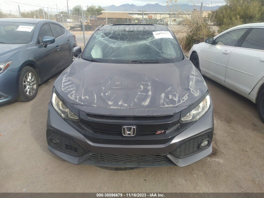 VIN 2HGFC3A50JH755869 2018 HONDA CIVIC SI