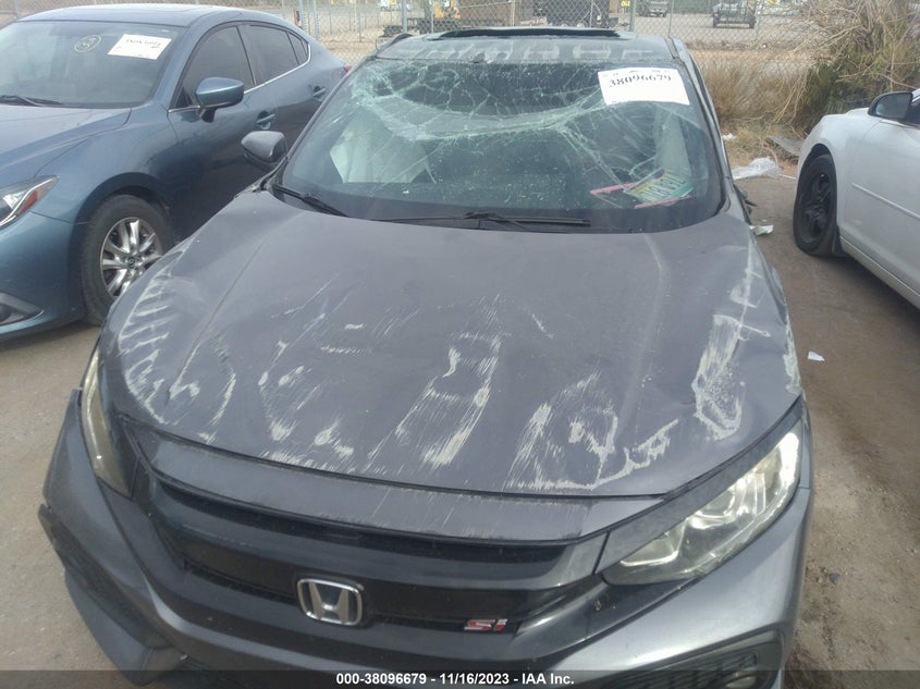 VIN 2HGFC3A50JH755869 2018 HONDA CIVIC SI