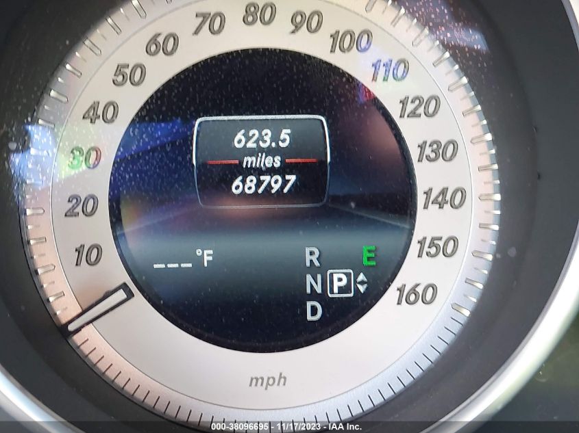 2015 MERCEDES-BENZ E 400 - WDDHF6FB9FB112912