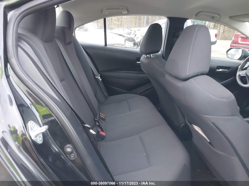 VIN 5YFEPMAE0MP168638 2021 TOYOTA COROLLA LE