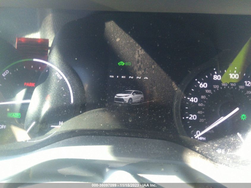 2022 TOYOTA SIENNA LE - 5TDKRKECXNS107302