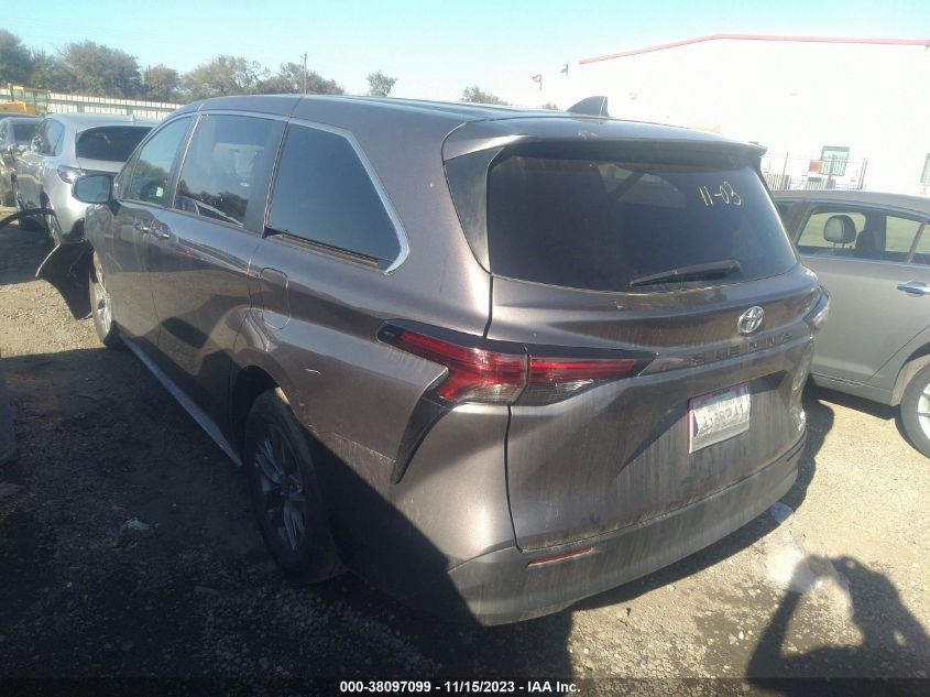 2022 TOYOTA SIENNA LE - 5TDKRKECXNS107302