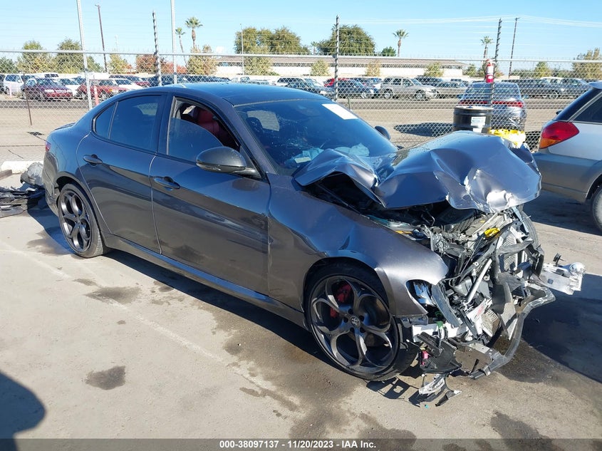 ALFA ROMEO GIULIA TI SPORT RWD 2020