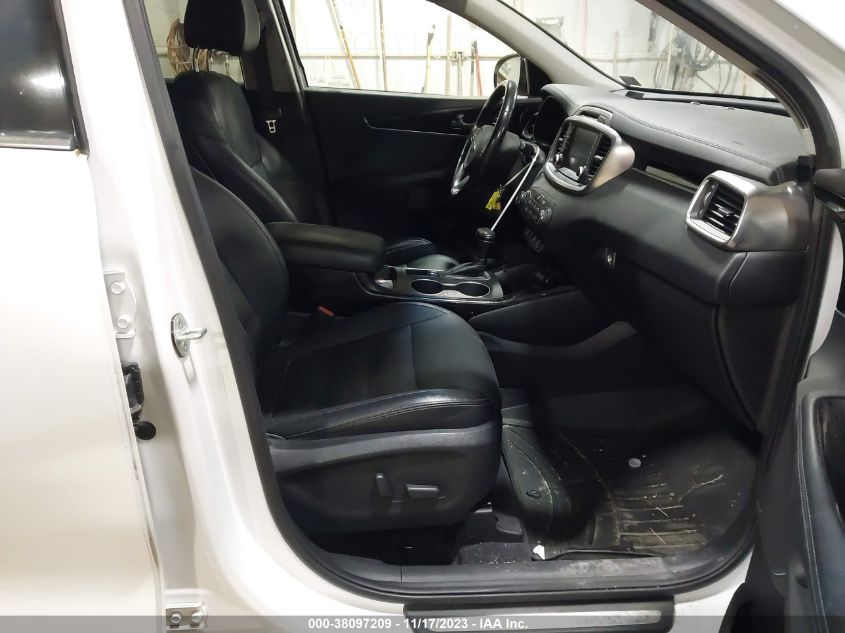 2016 KIA SORENTO 3.3L SX - 5XYPKDA55GG140124