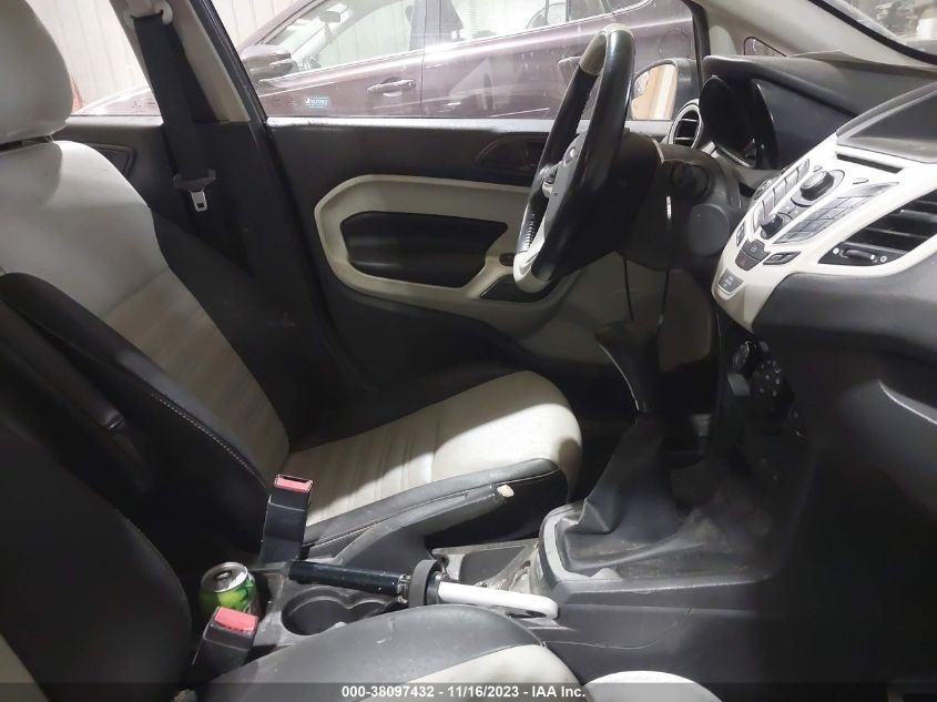 2013 FORD FIESTA TITANIUM - 3FADP4FJ9DM192922
