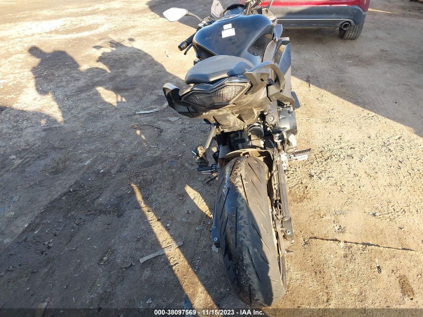 2021 KAWASAKI ZX1002 K JKBZXVK19MA015866