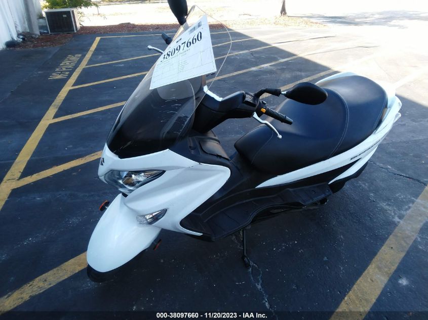 2016 SUZUKI UH200 MLCCH41A1G1600005