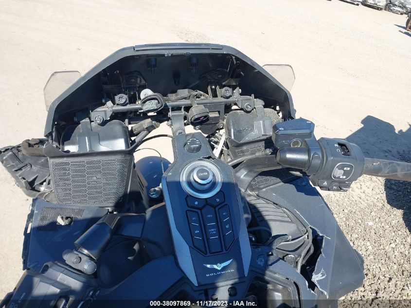 2019 HONDA GL1800 D JH2SC7955KK100925