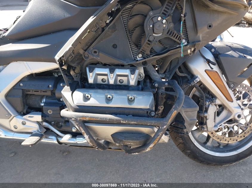 2019 HONDA GL1800 D JH2SC7955KK100925
