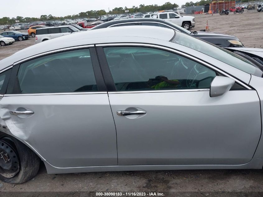 2018 NISSAN ALTIMA 2.5/S/SV/SL/SR - 1N4AL3AP8JC157970