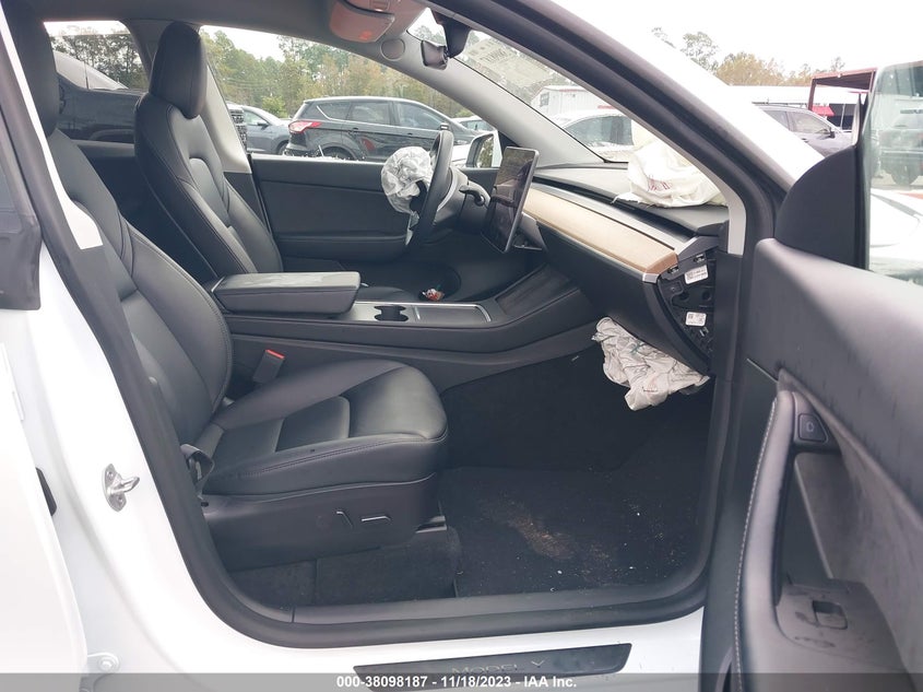 VIN 7SAYGDEE6NF435515 2022 TESLA MODEL Y