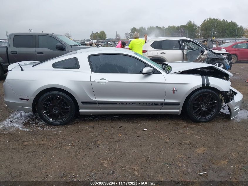 2013 FORD MUSTANG V6 PREMIUM - 1ZVBP8AM7D5253746