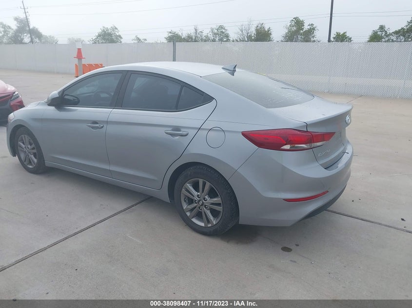 VIN 5NPD84LF7HH172395 2017 HYUNDAI ELANTRA SE/VALUE/LIMITED