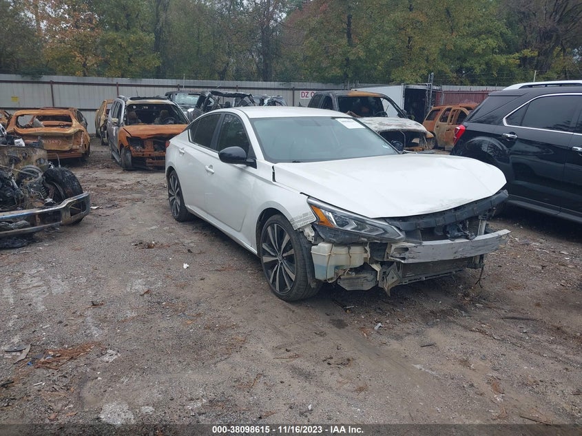 NISSAN ALTIMA SR 2019