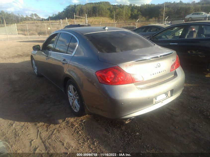 2013 INFINITI G37 JOURNEY JN1CV6APXDM724292