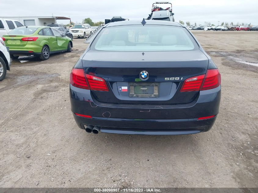2013 BMW 528I WBAXG5C56DD231074