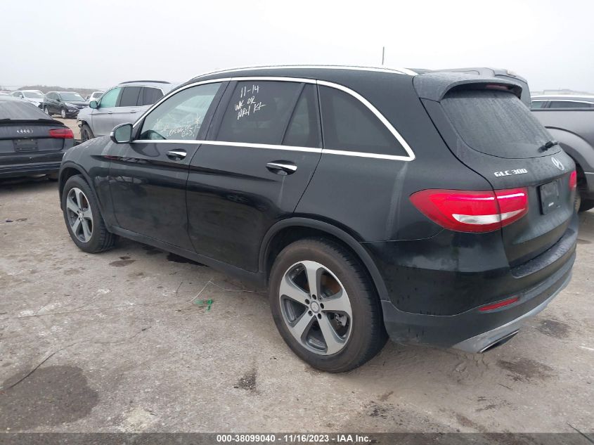 2016 MERCEDES-BENZ GLC 300 - WDC0G4JB7GF081583