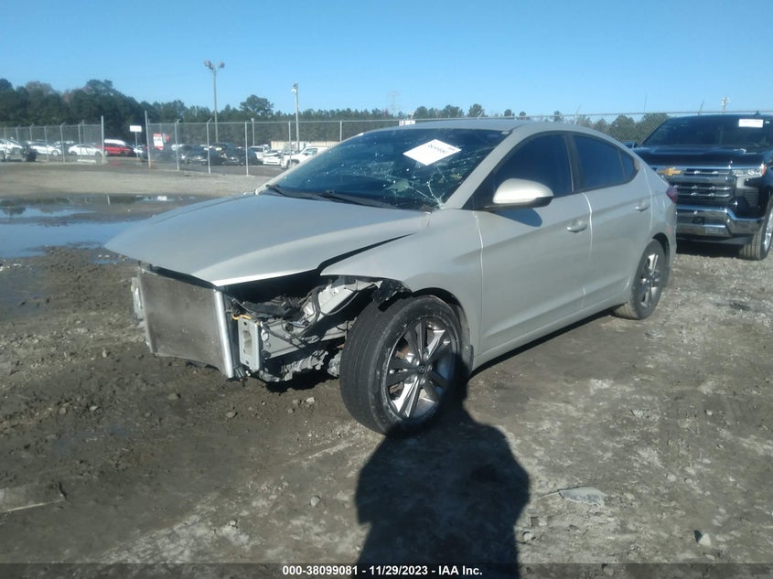 VIN 5NPD84LF8JH326862 2018 HYUNDAI ELANTRA SEL