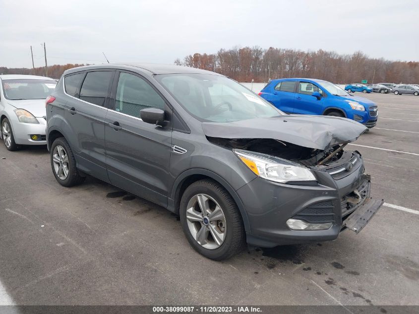 2015 FORD ESCAPE SE - 1FMCU9G97FUA81389