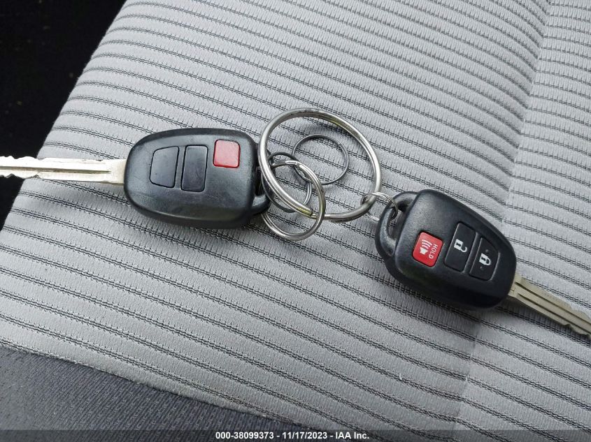 2014 TOYOTA RAV4 XLE - 2T3RFREVXEW210770