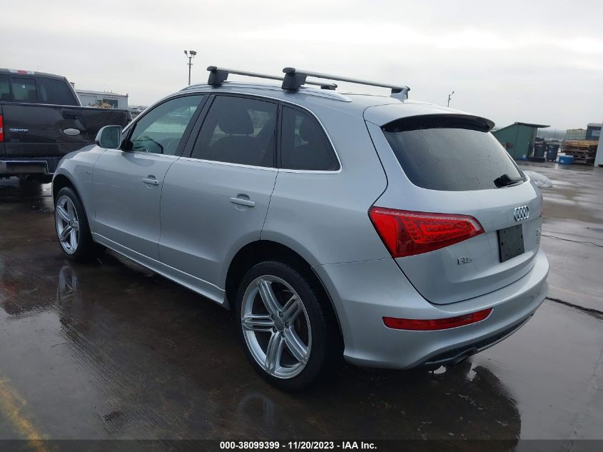 WA1WKAFP8AA004026 2010 AUDI Q5, photo no. 3