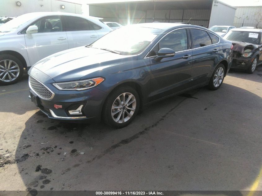 3FA6P0SU0KR176352 2019 FORD FUSION, photo no. 2