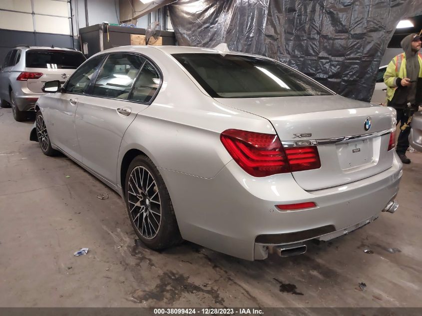 2015 BMW 740LI XDRIVE WBAYF4C54FGS99280