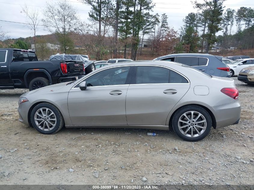 2020 MERCEDES-BENZ A 220 - W1K3G4EB8LW047066