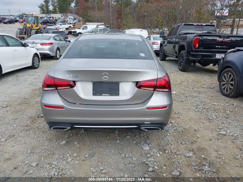 2020 MERCEDES-BENZ A 220 - W1K3G4EB8LW047066