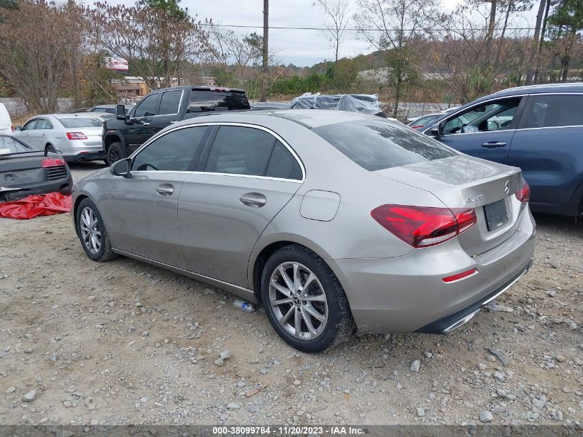 2020 MERCEDES-BENZ A 220 - W1K3G4EB8LW047066