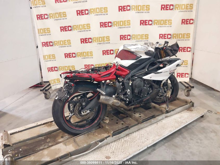 2016 TRIUMPH MOTORCYCLE DAYTONA 675R ABS - SMTA02YK8GJ735434