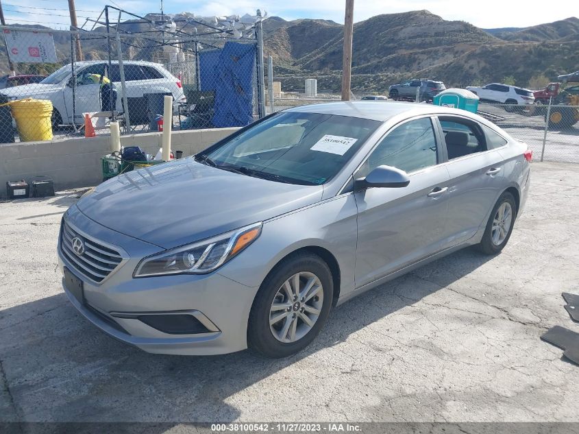 2016 HYUNDAI SONATA 2.4L SE - 5NPE24AF8GH341699