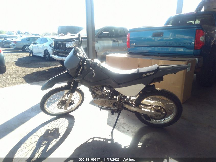 2018 SUZUKI DR200 S - JS1SH42A4J2104098