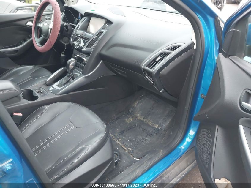 2013 FORD FOCUS TITANIUM - 1FADP3N22DL301386