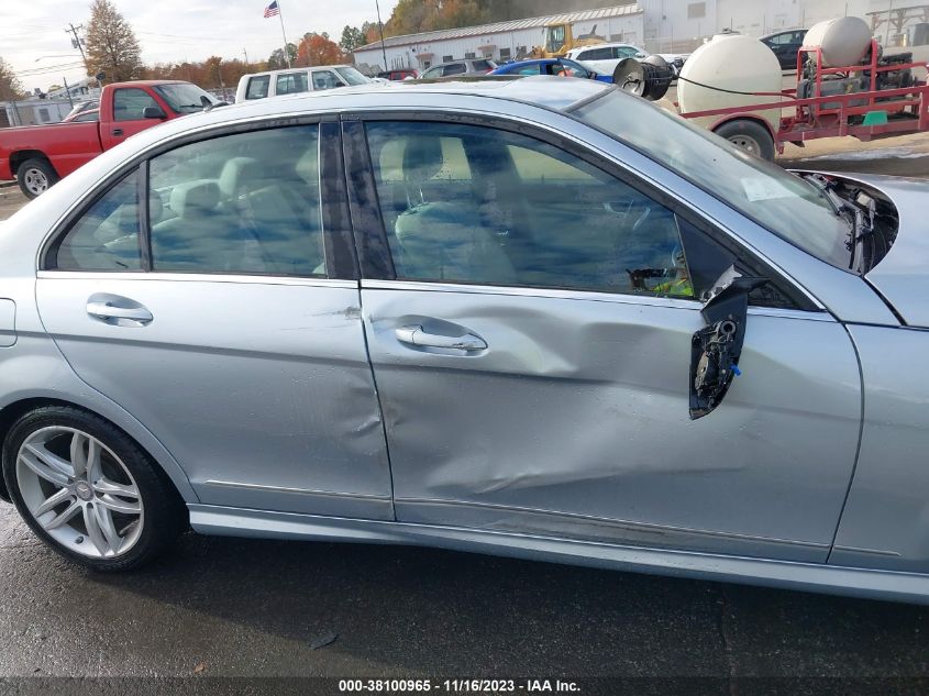 2013 MERCEDES-BENZ C 250 SPORT/LUXURY - WDDGF4HBXDA791184