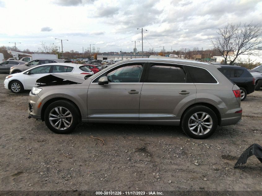 WA1LAAF72HD048215 2017 AUDI Q7, photo no. 15