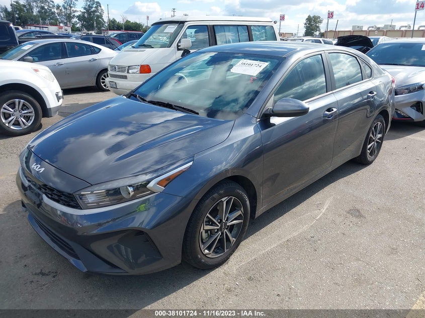 VIN 3KPF24AD2PE613588 2023 KIA FORTE LX/LXS