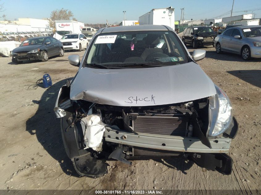 2019 NISSAN VERSA S/S PLUS/SV - 3N1CN7AP1KL838453