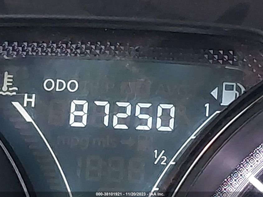 2019 NISSAN VERSA 1.6 SV - 3N1CN7AP4KL866540