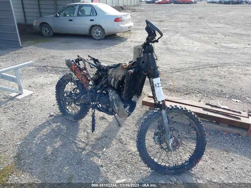 2023 KTM 150 XC-W TPI - VBKXWG238PM194274