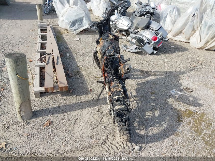 2023 KTM 150 XC-W TPI - VBKXWG238PM194274