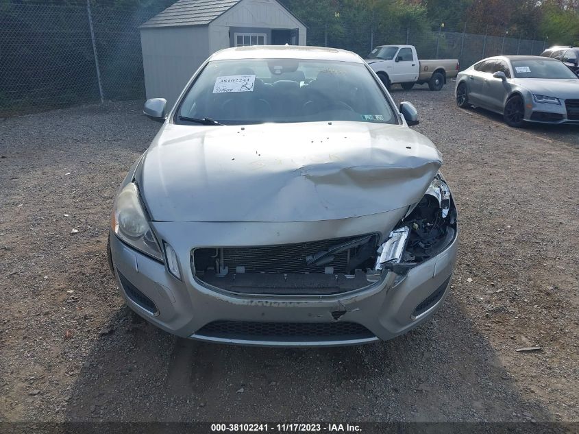 2013 VOLVO S60 T5 - YV1612FH3D1234434