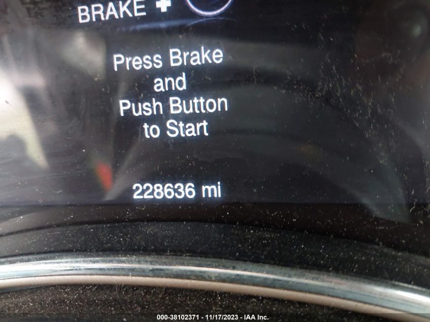 2015 JEEP GRAND CHEROKEE LAREDO - 1C4RJEAG5FC668400