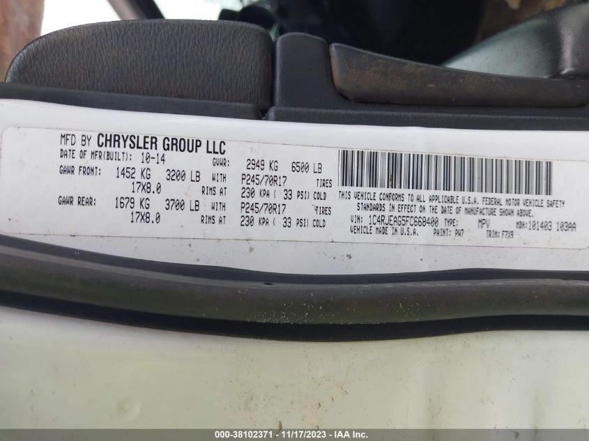 2015 JEEP GRAND CHEROKEE LAREDO - 1C4RJEAG5FC668400