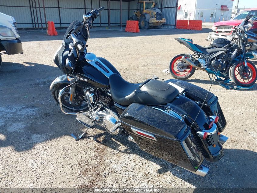 2021 HARLEY-DAVIDSON FLHX - 1HD1KBC14MB610782