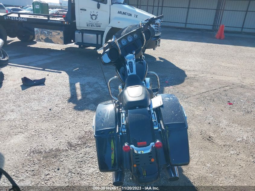 2021 HARLEY-DAVIDSON FLHX - 1HD1KBC14MB610782