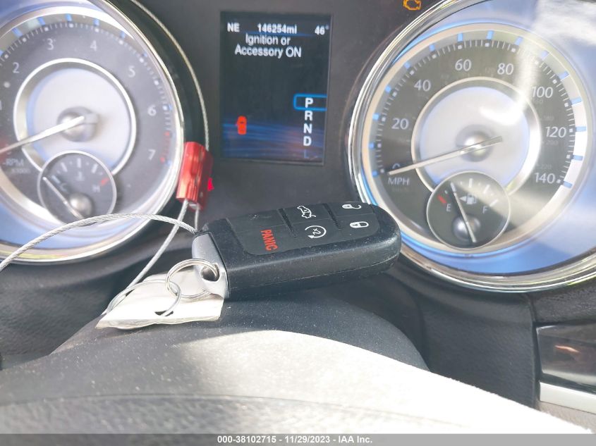 2014 CHRYSLER 300 - 2C3CCAAG7EH136364