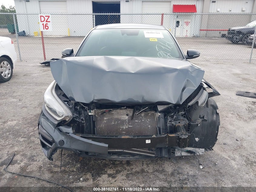 VIN 3KPF34AD0LE142760 2020 KIA FORTE GT-LINE