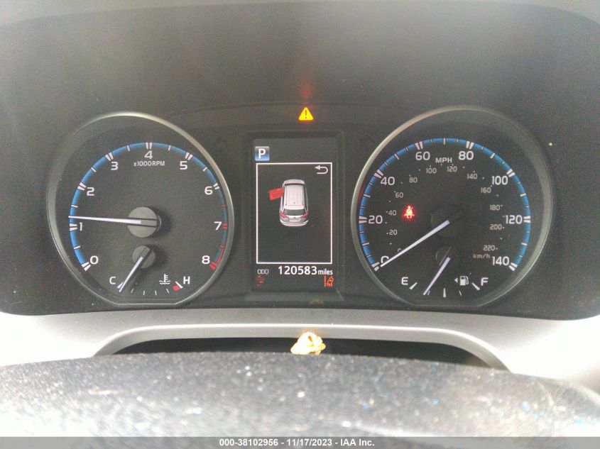 2017 TOYOTA RAV4 LE - JTMBFREV5HJ120639
