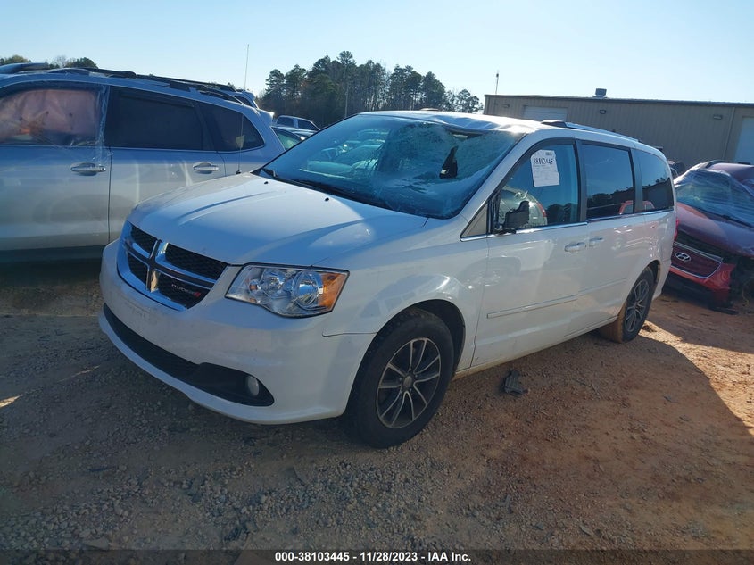 VIN 2C4RDGCG1HR692672 2017 DODGE GRAND CARAVAN SXT